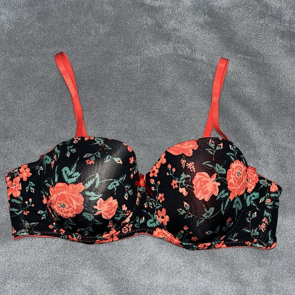 Coco Intimate Lingerie Bra Red Floral Sz 38C Underwire Padded‎